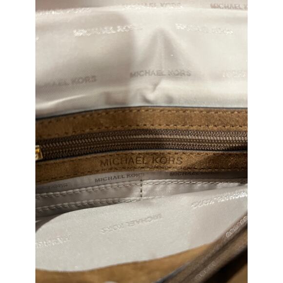 Michael Kors Quilted Suede Shoulder Bag with Gold Chain Strap Brown - Picture 8 of 13